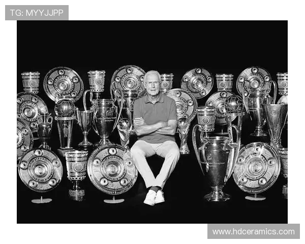 贝肯鲍尔职业生涯荣誉与成就回顾，值得关注的传奇球员状态分析